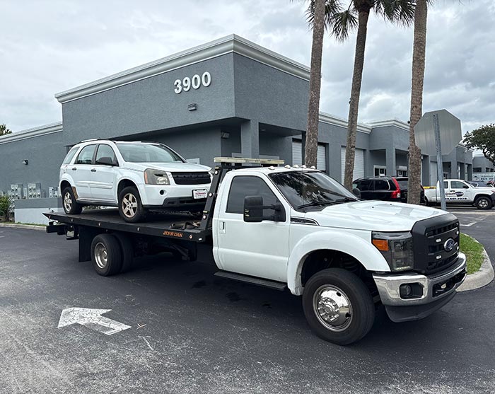 Sell your junk car for cash in Fort Myers, FL